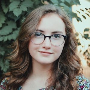 Meet your Posher, Marie